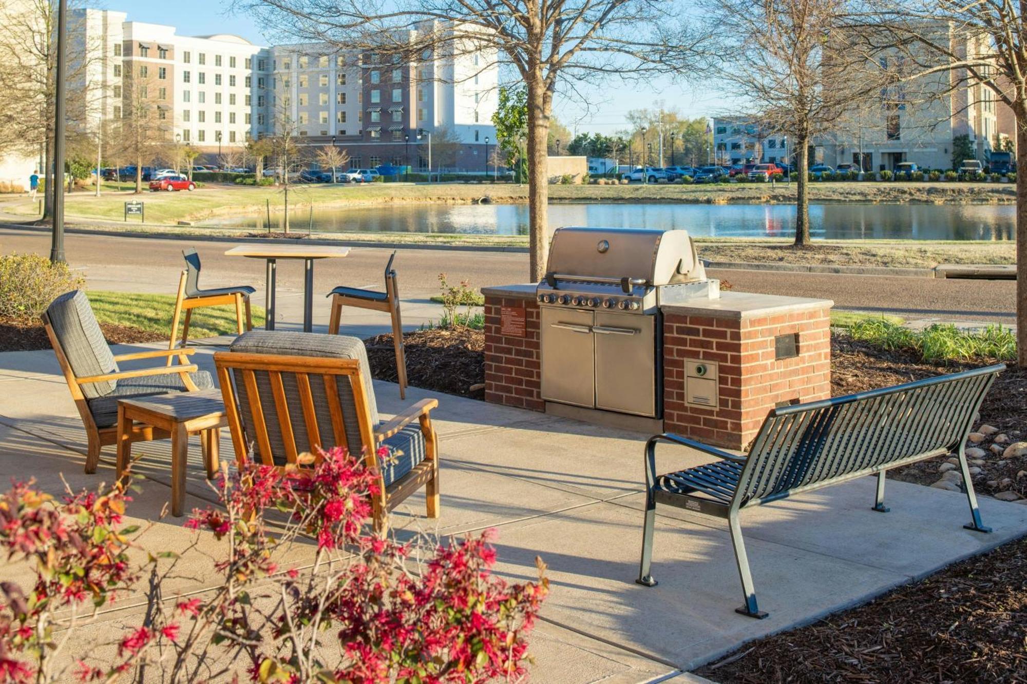Towneplace Suites By Marriott Jackson Ridgeland/The Township At Colony Park Exterior photo